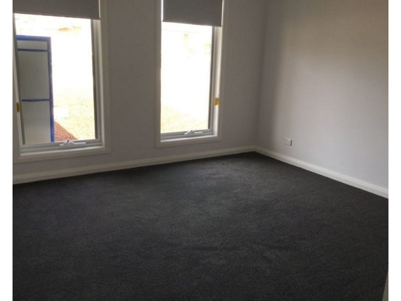 2 Mulberrygong Court, Gobbagombalin NSW 2650