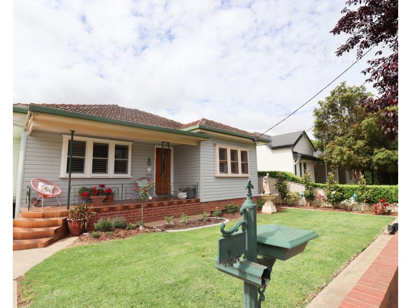 19 Darlow Street, Wagga Wagga NSW 2650