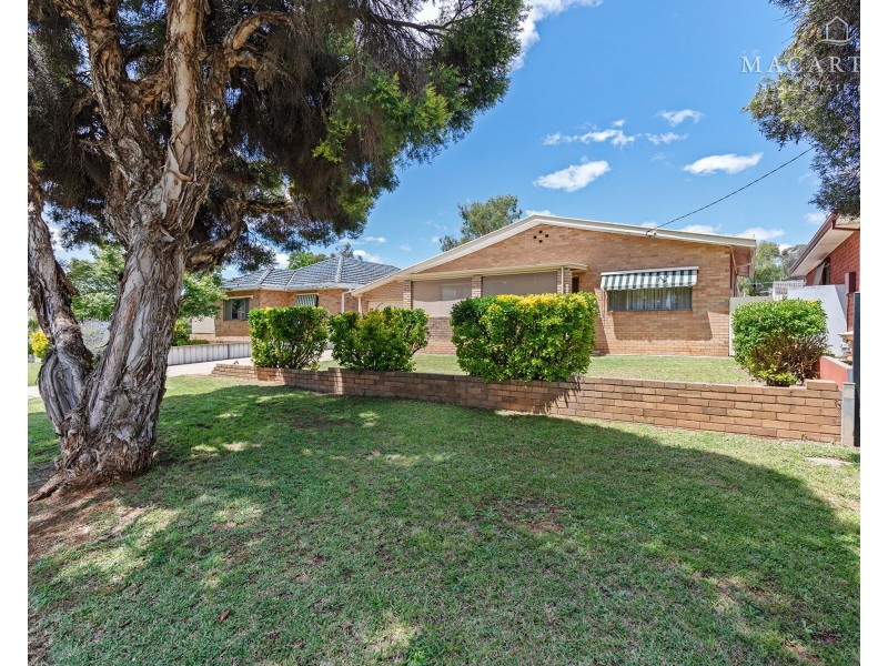 31 Raye Street, Tolland NSW 2650