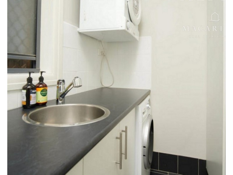 2 Rhoda Avenue, Wagga Wagga NSW 2650