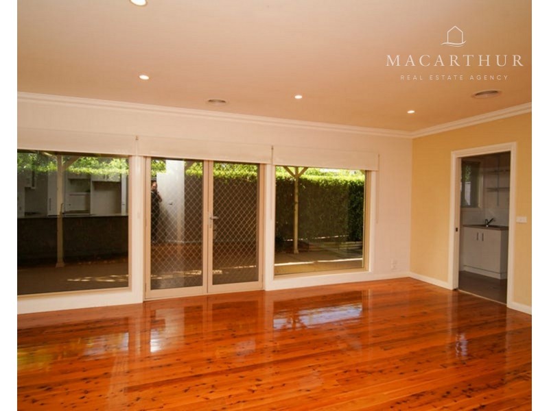 2/37 Lindsay Street, Turvey Park NSW 2650