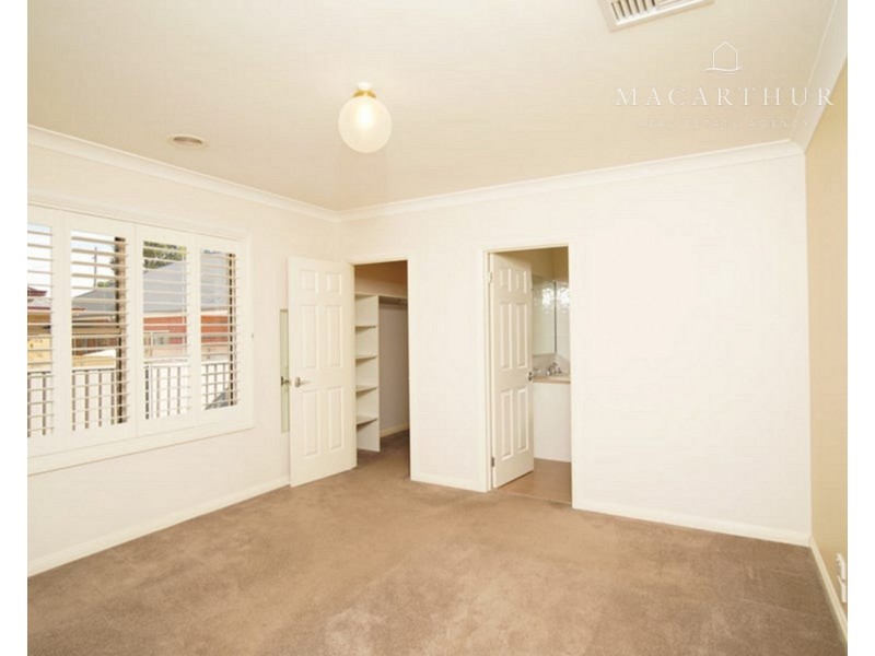 2/37 Lindsay Street, Turvey Park NSW 2650