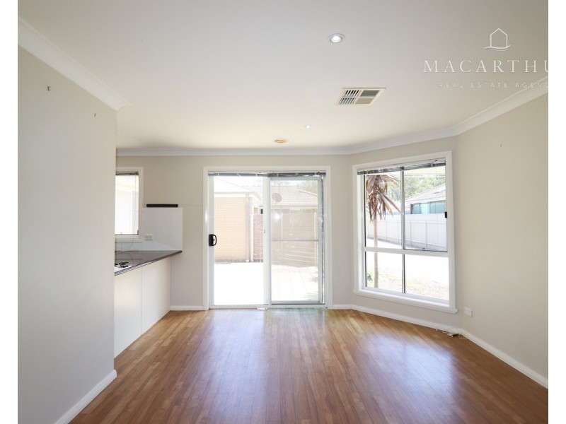 2/27 Day Street, Wagga Wagga NSW 2650