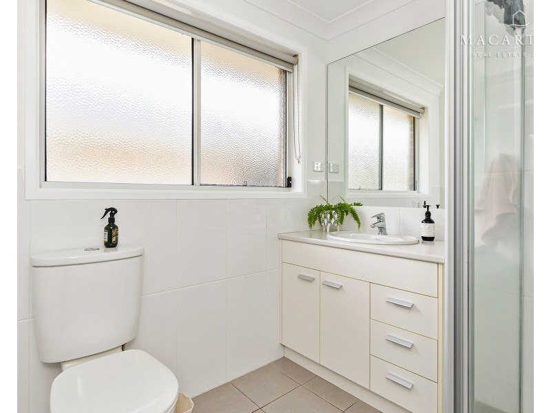26 Marylands Way, Bourkelands NSW 2650