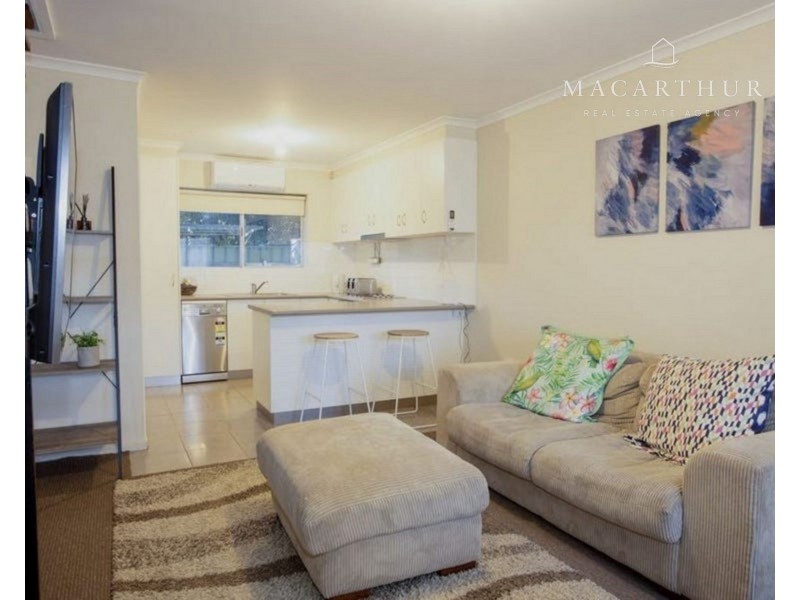 2/12 Higgins Avenue, Wagga Wagga NSW 2650