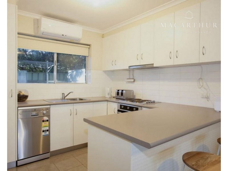 2/12 Higgins Avenue, Wagga Wagga NSW 2650