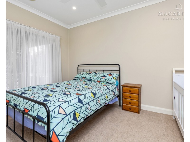 5 Hickory Place, Springvale NSW 2650