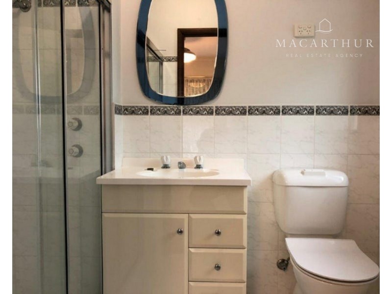 8 Lonergan Place, Wagga Wagga NSW 2650