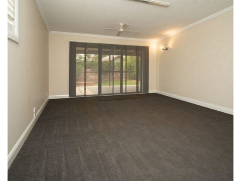 13 Edmondson Street, Turvey Park NSW 2650