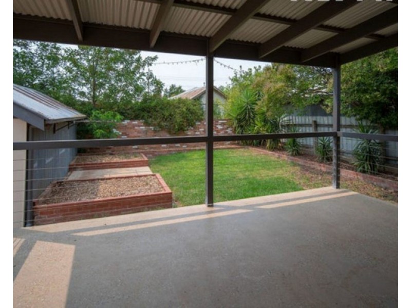 13 Edmondson Street, Turvey Park NSW 2650