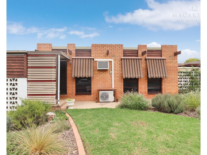 3/12 Marloo Crescent, Kooringal NSW 2650