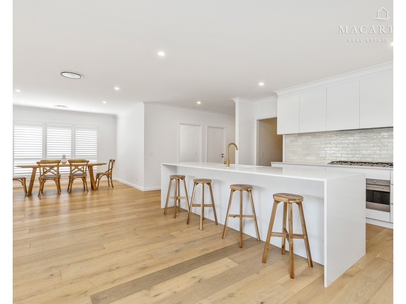 6 Bonner Street, Lloyd NSW 2650