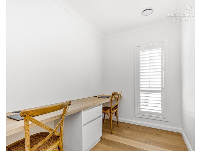6 Bonner Street, Lloyd NSW 2650