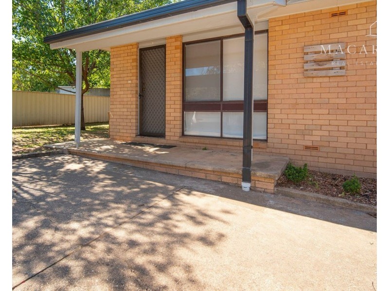4/18 Edney Street, Kooringal NSW 2650