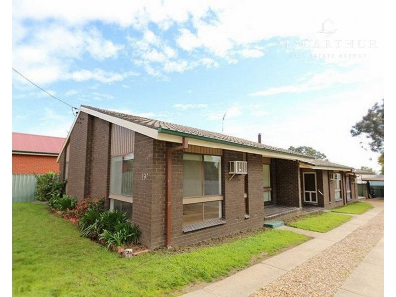 2/19A Coleman Street, Turvey Park NSW 2650