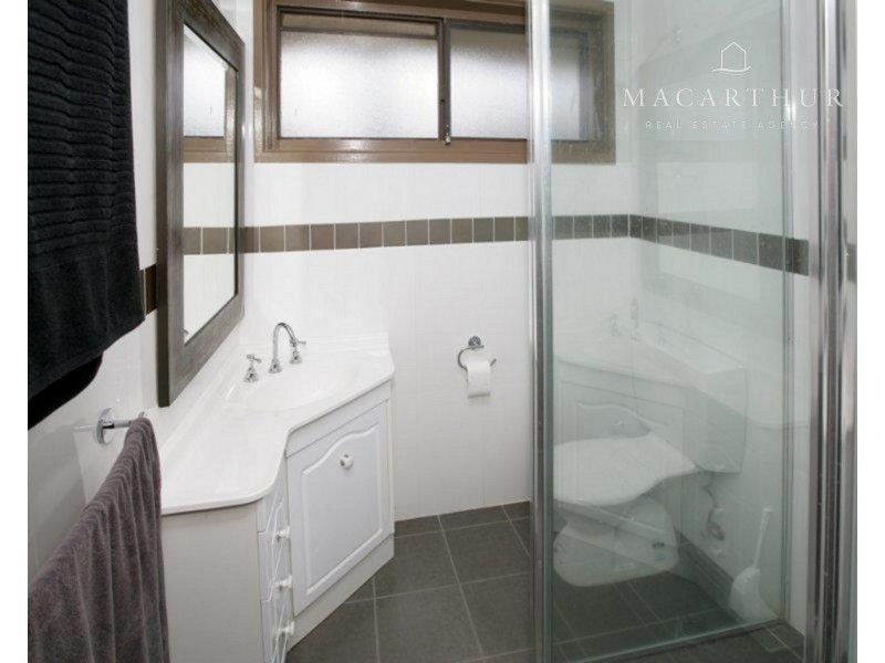 2/19A Coleman Street, Turvey Park NSW 2650