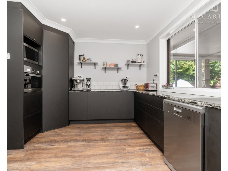 21 Henwood Avenue, Kooringal NSW 2650