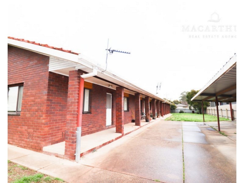1/4 Rowe Street, Wagga Wagga NSW 2650