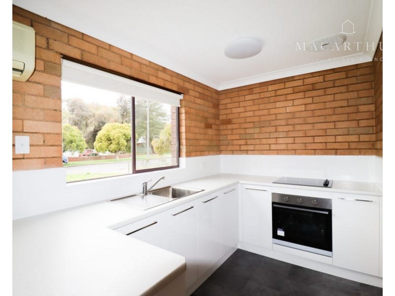 1/4 Rowe Street, Wagga Wagga NSW 2650