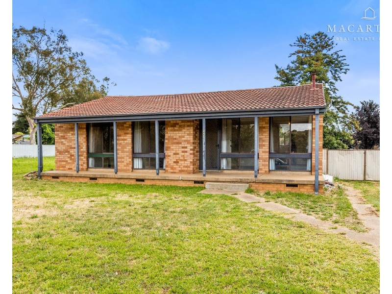 24 Marshall Street, Ashmont NSW 2650