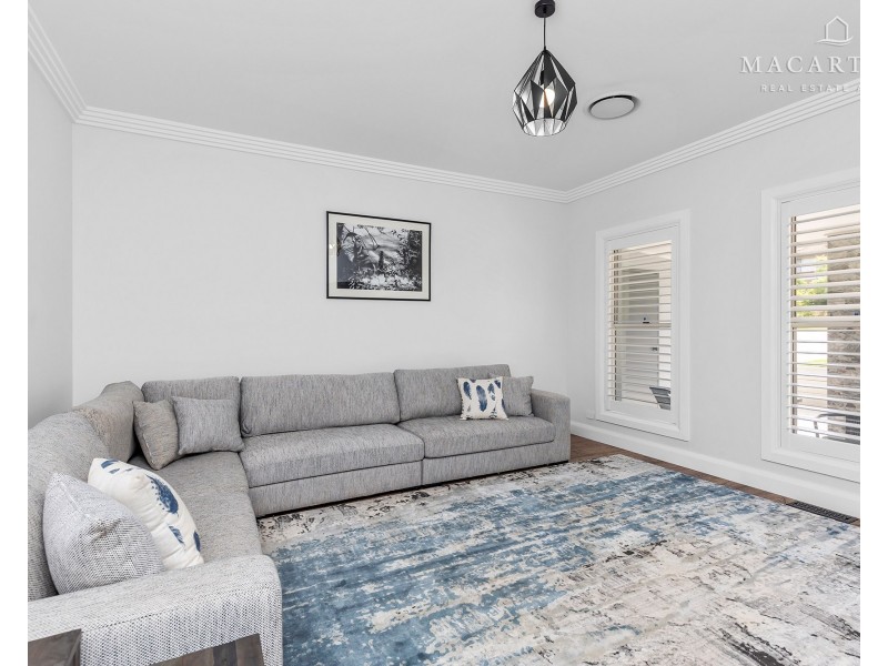 31 Amaroo Street, Kooringal NSW 2650