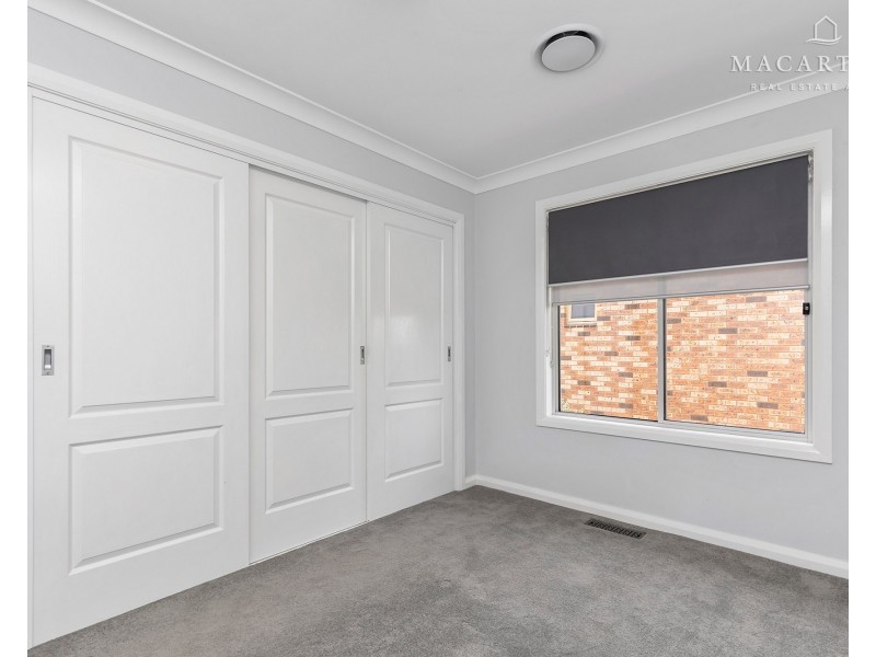 31 Amaroo Street, Kooringal NSW 2650