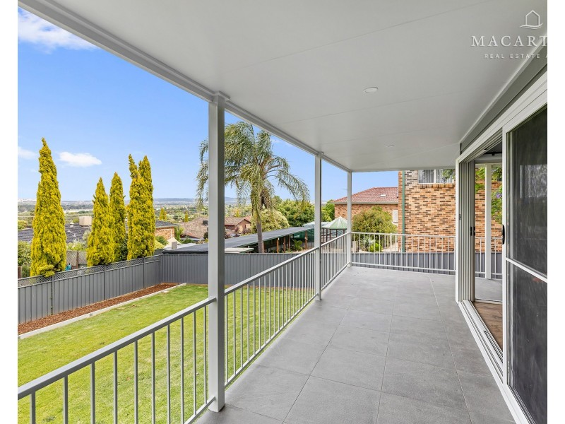 31 Amaroo Street, Kooringal NSW 2650