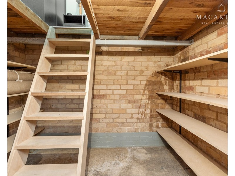 95 Simkin Crescent, Kooringal NSW 2650