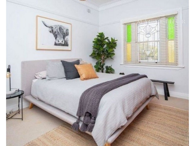 16 Lindsay Street, Turvey Park NSW 2650