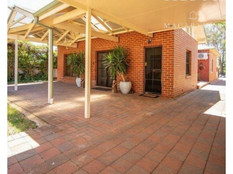16 Lindsay Street, Turvey Park NSW 2650