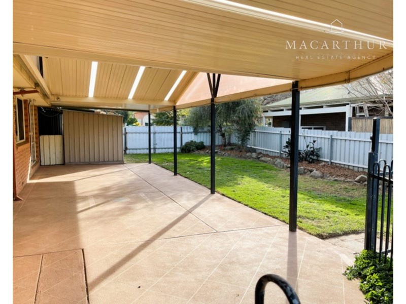12 Cooba Place, Estella NSW 2650