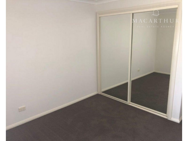 5 Giwang Place, Glenfield Park NSW 2650