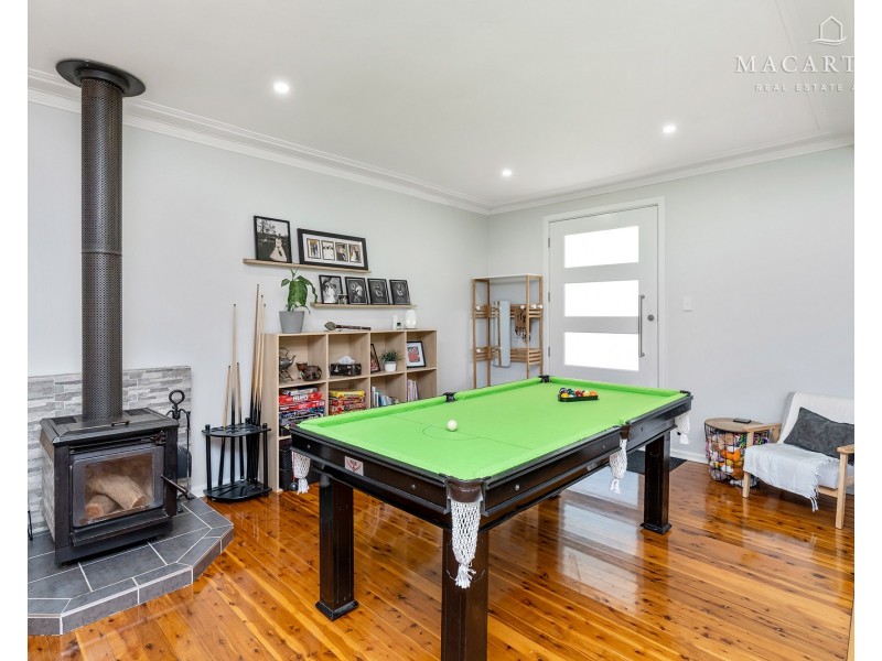 13 Beltana Avenue, Mount Austin NSW 2650