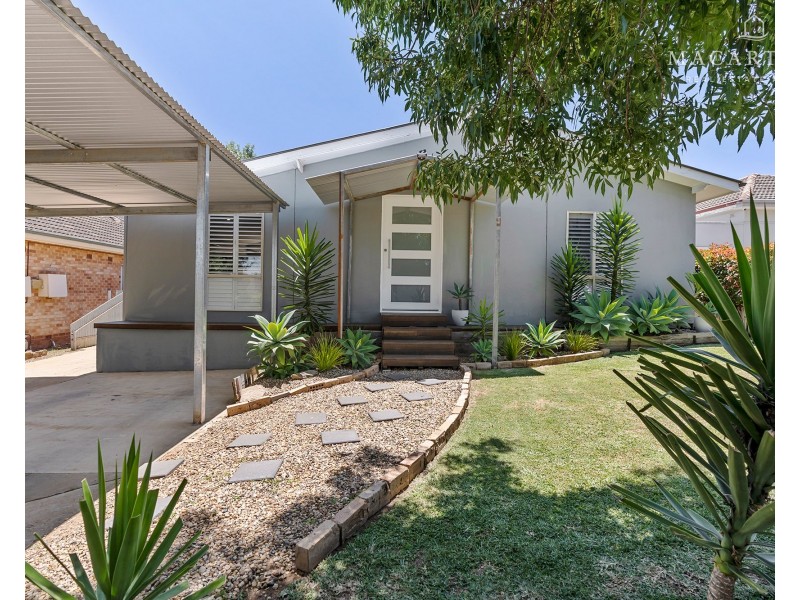 13 Beltana Avenue, Mount Austin NSW 2650