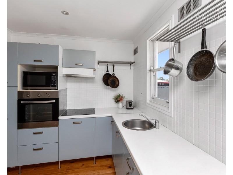 20 Menzies Avenue, Kooringal NSW 2650