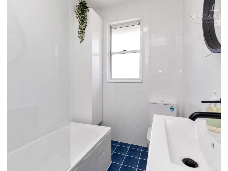 20 Menzies Avenue, Kooringal NSW 2650