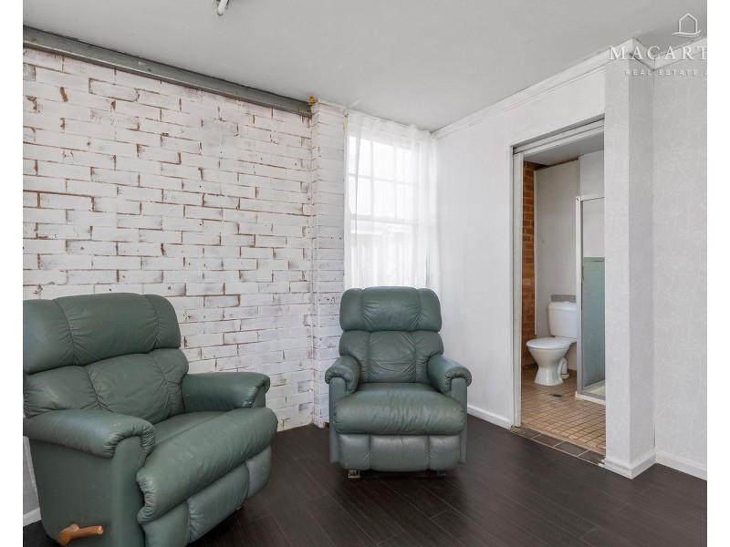 20 Menzies Avenue, Kooringal NSW 2650