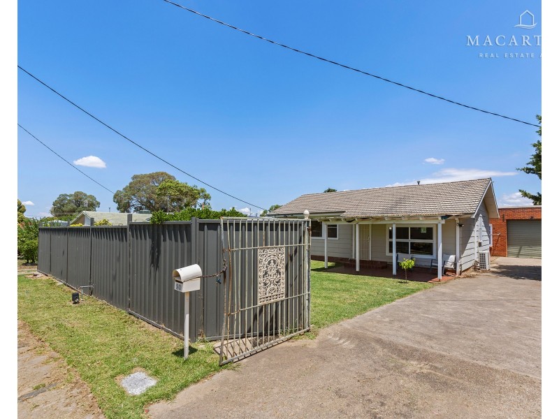 20 Menzies Avenue, Kooringal NSW 2650