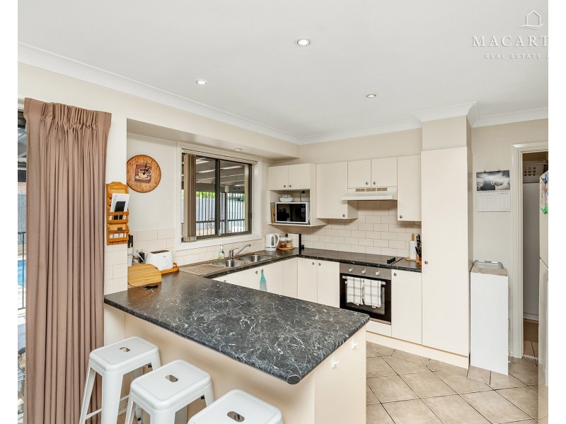 5 Willang Crescent, Glenfield Park NSW 2650