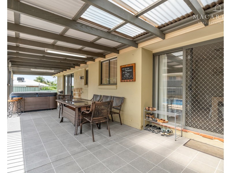 5 Willang Crescent, Glenfield Park NSW 2650