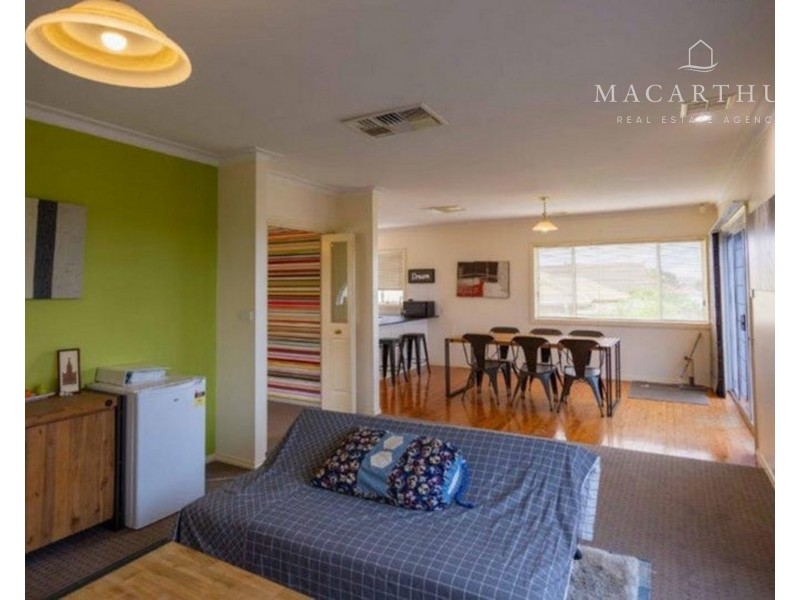 2/56 Simkin Crescent, Kooringal NSW 2650