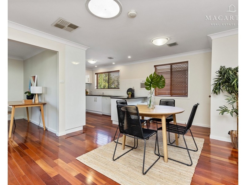 23 Andrews Avenue, Kooringal NSW 2650