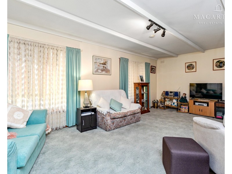 15 Macarthur Street, Ashmont NSW 2650