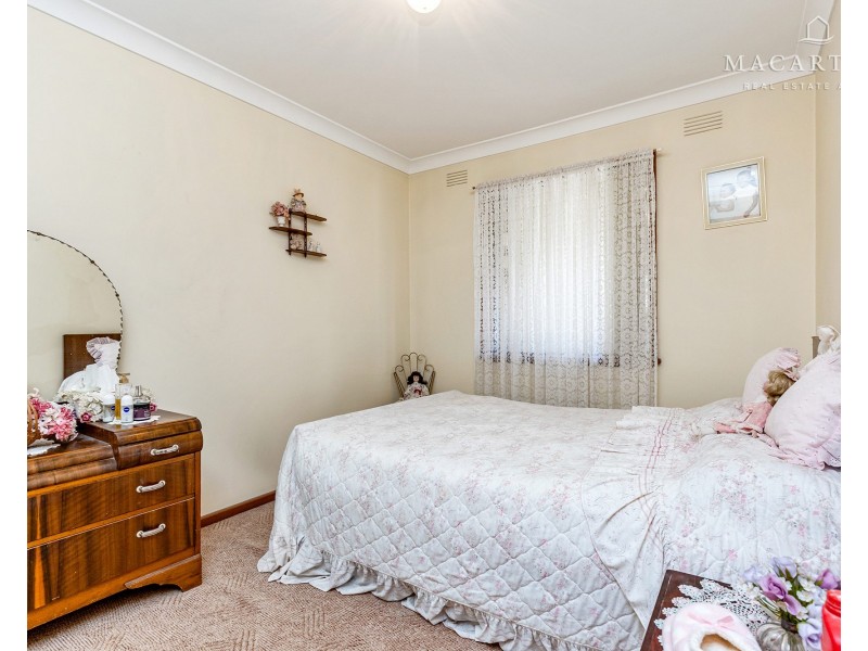 15 Macarthur Street, Ashmont NSW 2650