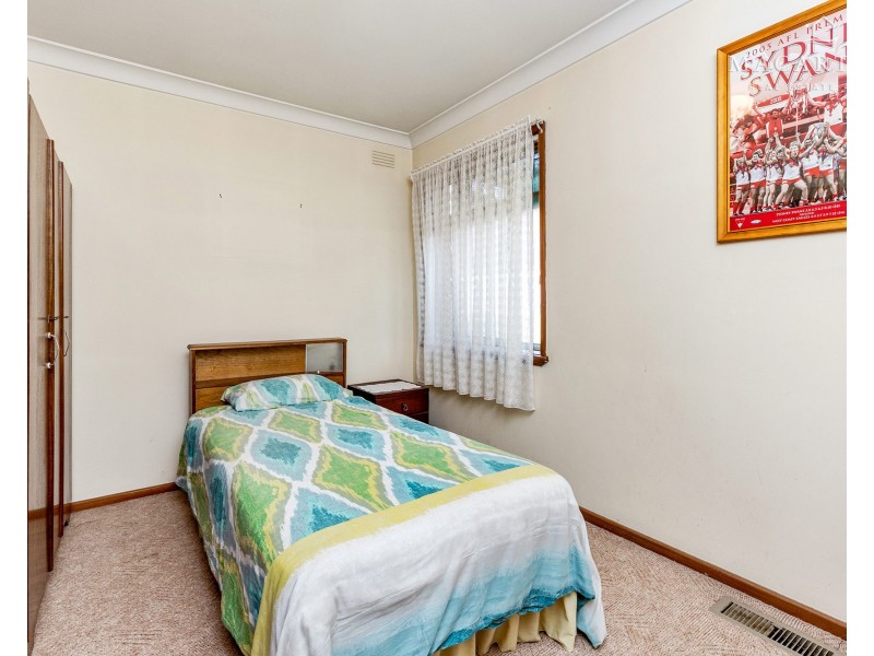 15 Macarthur Street, Ashmont NSW 2650