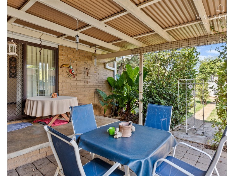 15 Macarthur Street, Ashmont NSW 2650