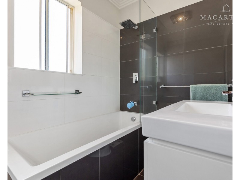 2 Cullen Road, Wagga Wagga NSW 2650