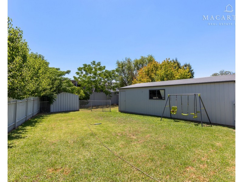 2 Cullen Road, Wagga Wagga NSW 2650
