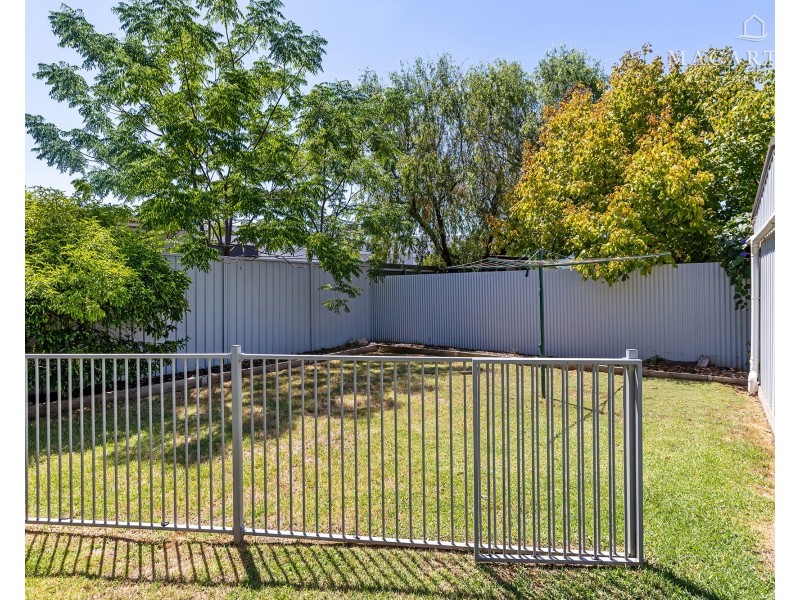 2 Cullen Road, Wagga Wagga NSW 2650