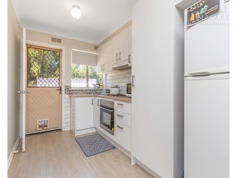 1/13 Edney Street, Kooringal NSW 2650